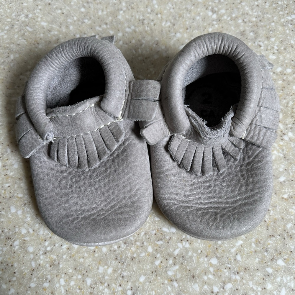 Freshly Picked Baby Moccasins Grey shoes size 2